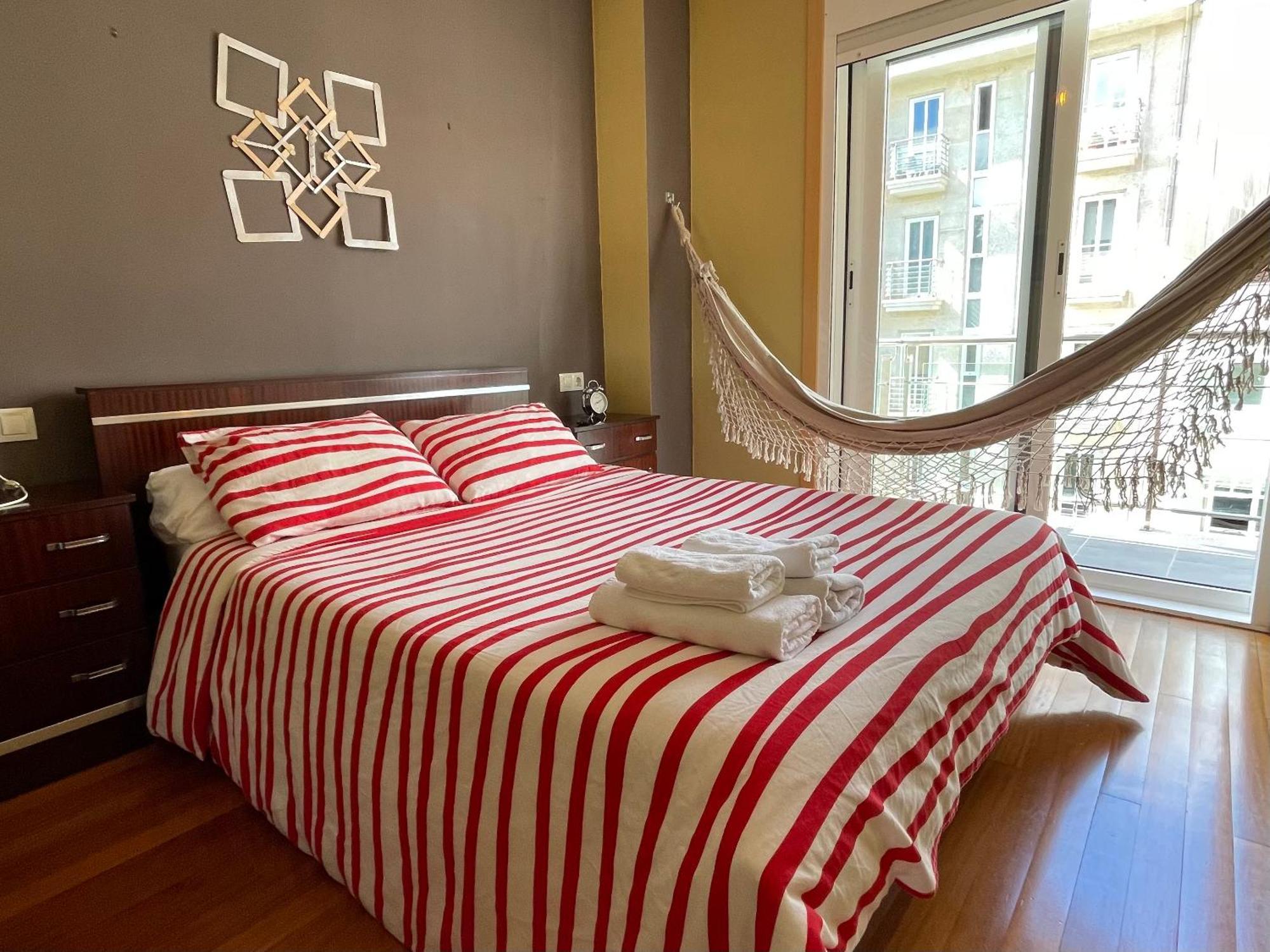 Apartamento Luminoso Y Acogedor Lalin Luaran gambar