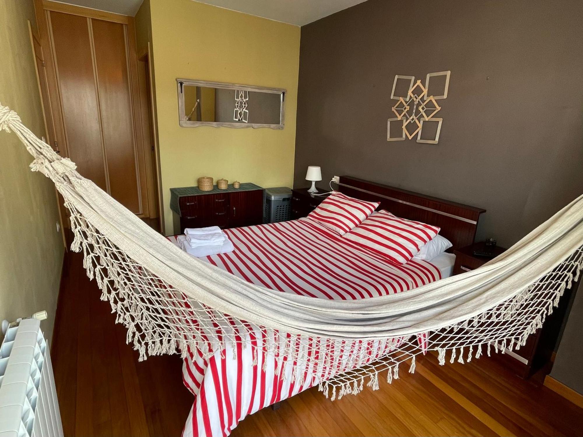Apartamento Luminoso Y Acogedor Lalin Luaran gambar